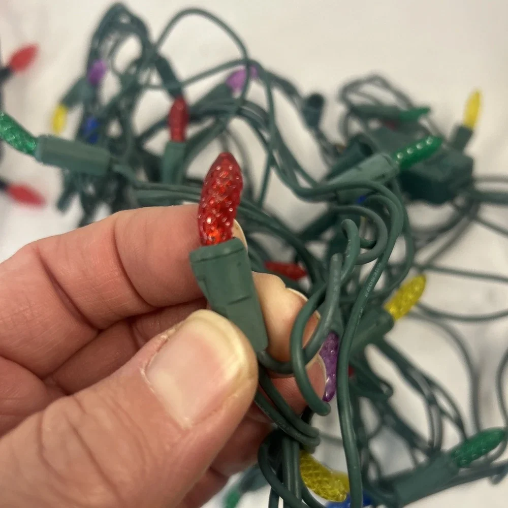 Berry Lights Christmas Strawberry Red Strand And Multi Color Read Works